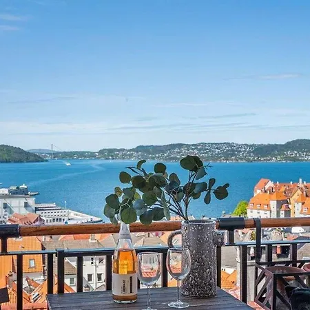 Διαμέρισμα Nydelig Leilighet, Privat Balkong, Topp Utsikt Μπέργκεν